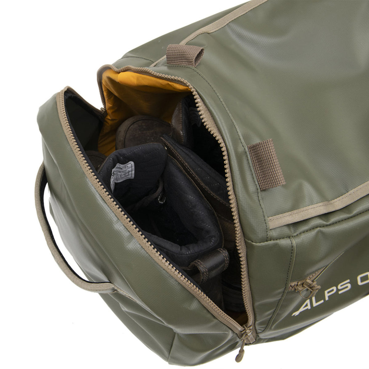 ALPS OutdoorZ Refuge 40L Duffel End Zipper Image