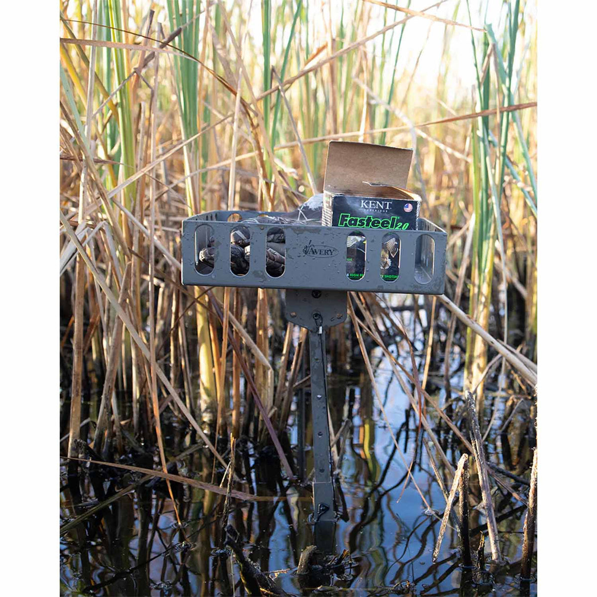 Avery Marsh Table Image
