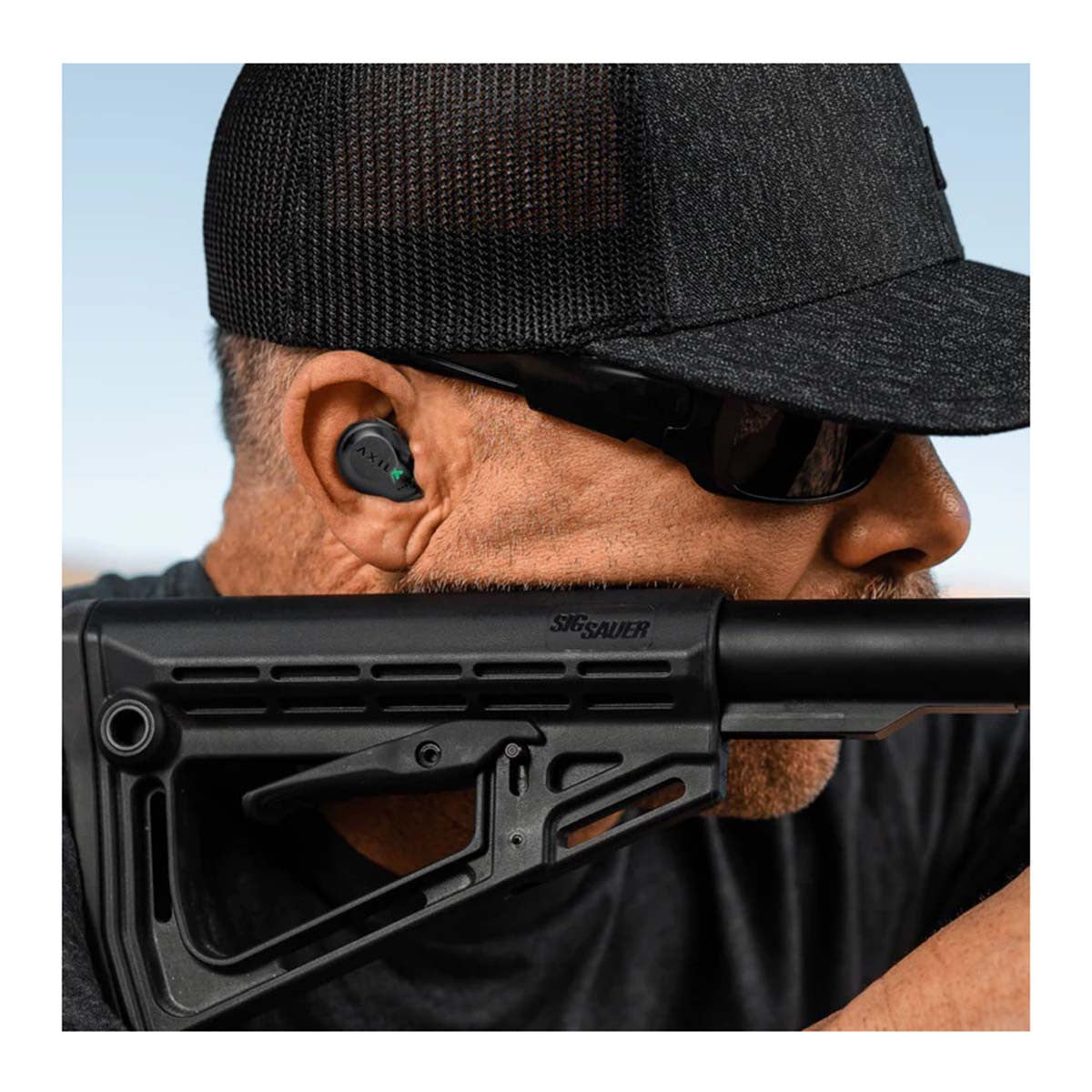 Axil XCOR Bluetooth Ear Buds Lifestyle Image