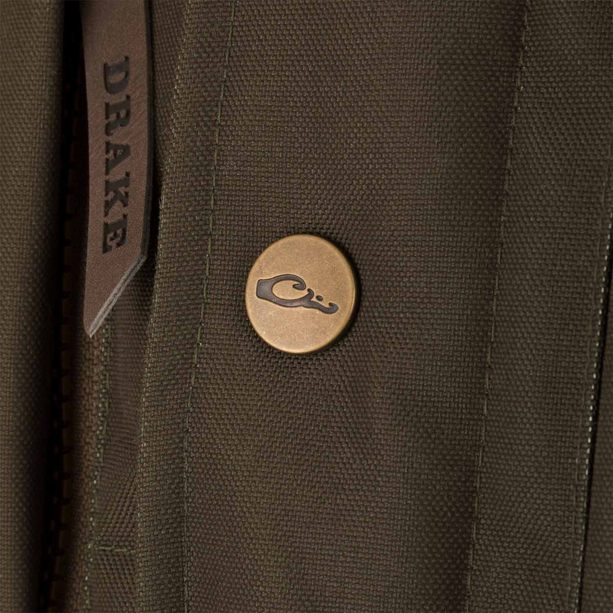 Drake Waterfowl Throwback80 Featherless Puffer Jacket Brass Button Image