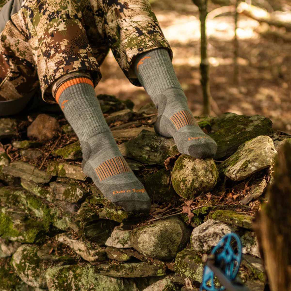 Darn Tough Women's Boot Midweight Hunting Socks In-the Field Image