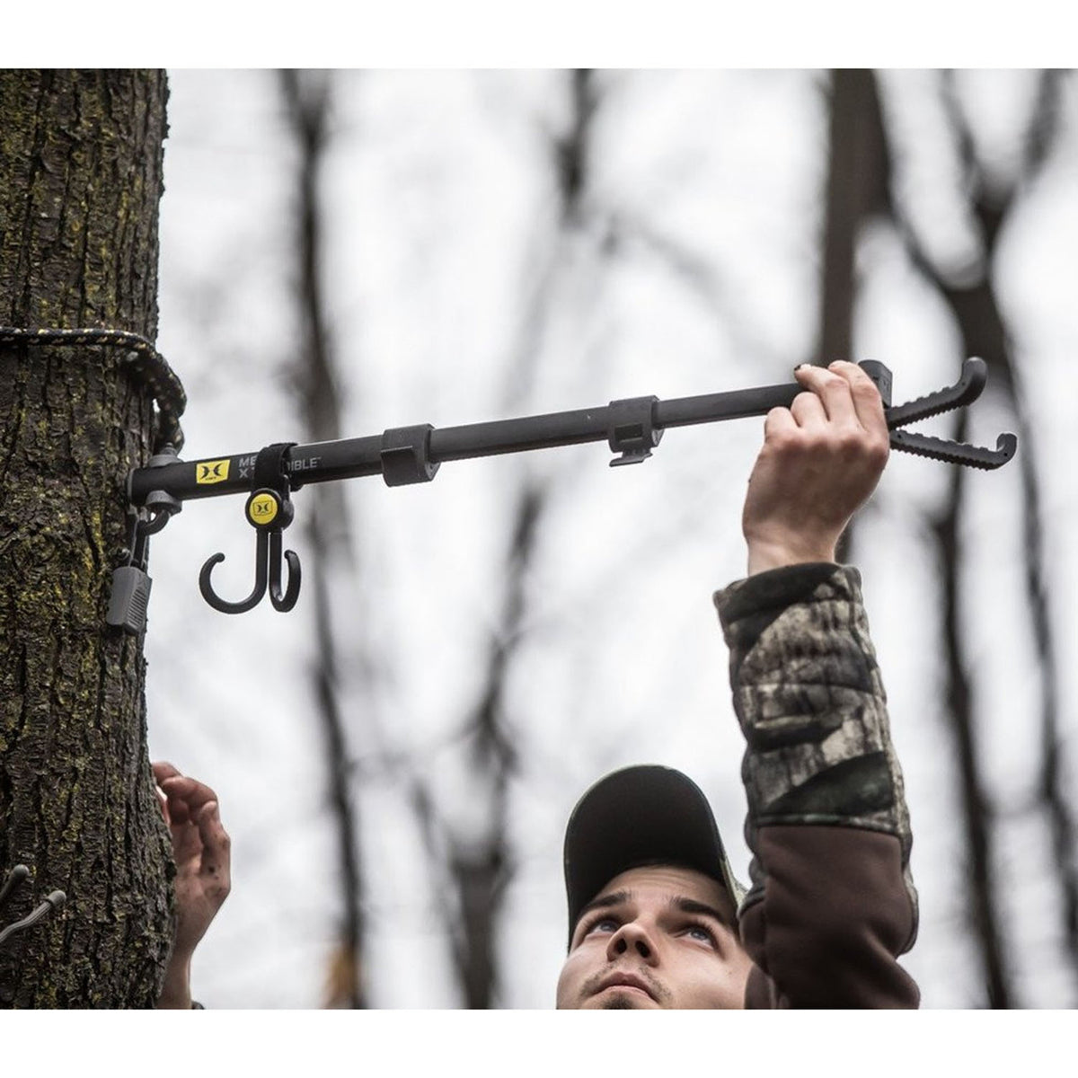Hawk Mega Xtendible Tree Arm Attaching to Tree Image