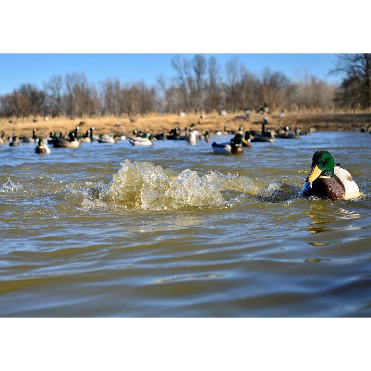 Higdon Outdoors 120V 1 HP Ice Blaster In the Field Image
