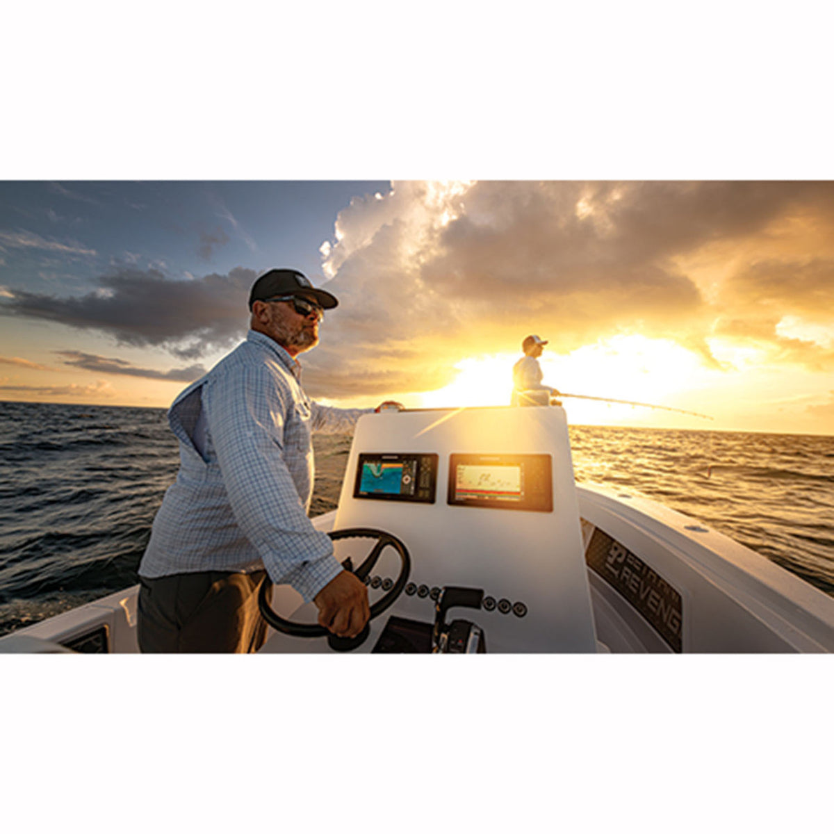 Humminbird XPLORE 12 CMSI+ Fish Finder Lifestyle Image