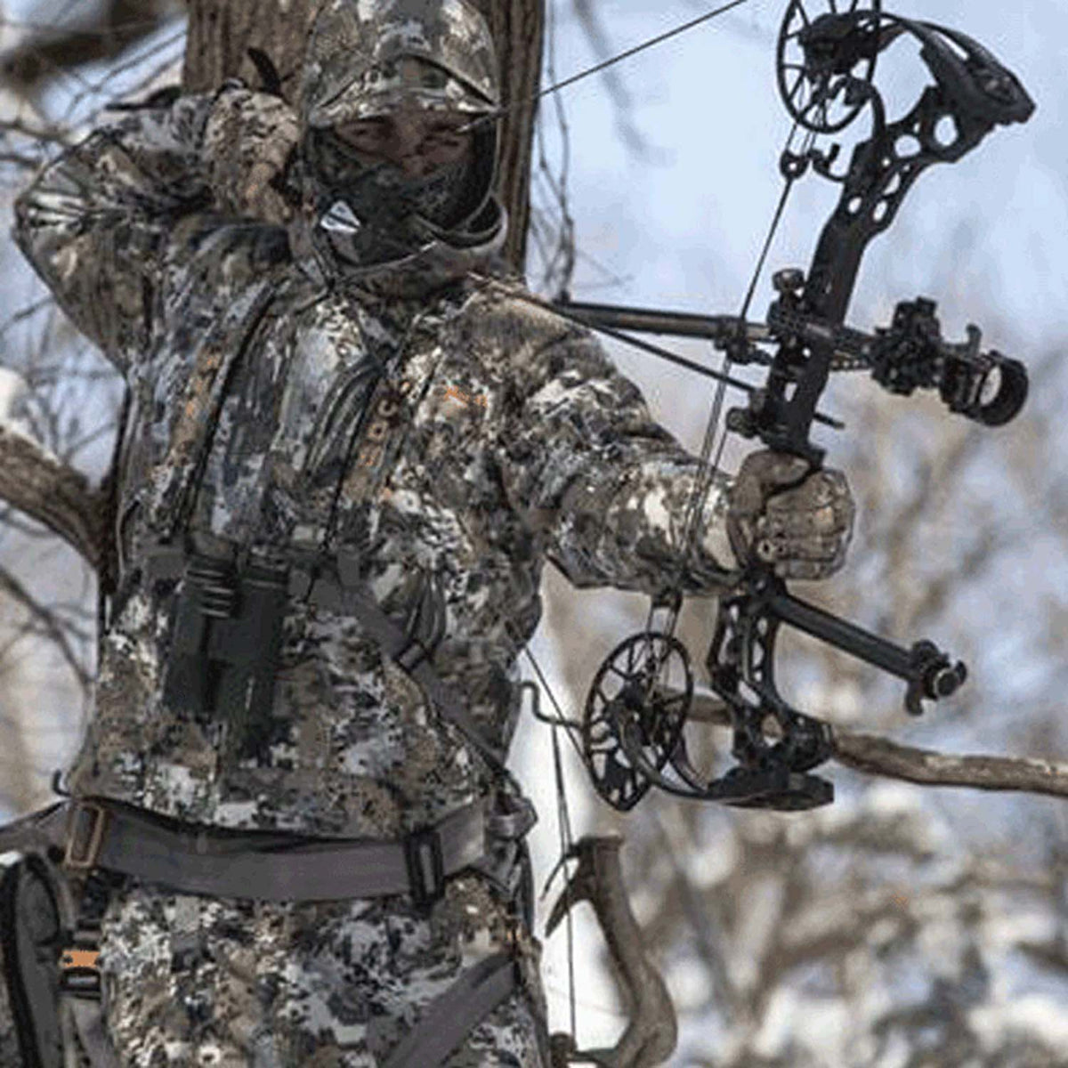 Muddy Outdoors The Ambush Safety Harness In-the-Field Image