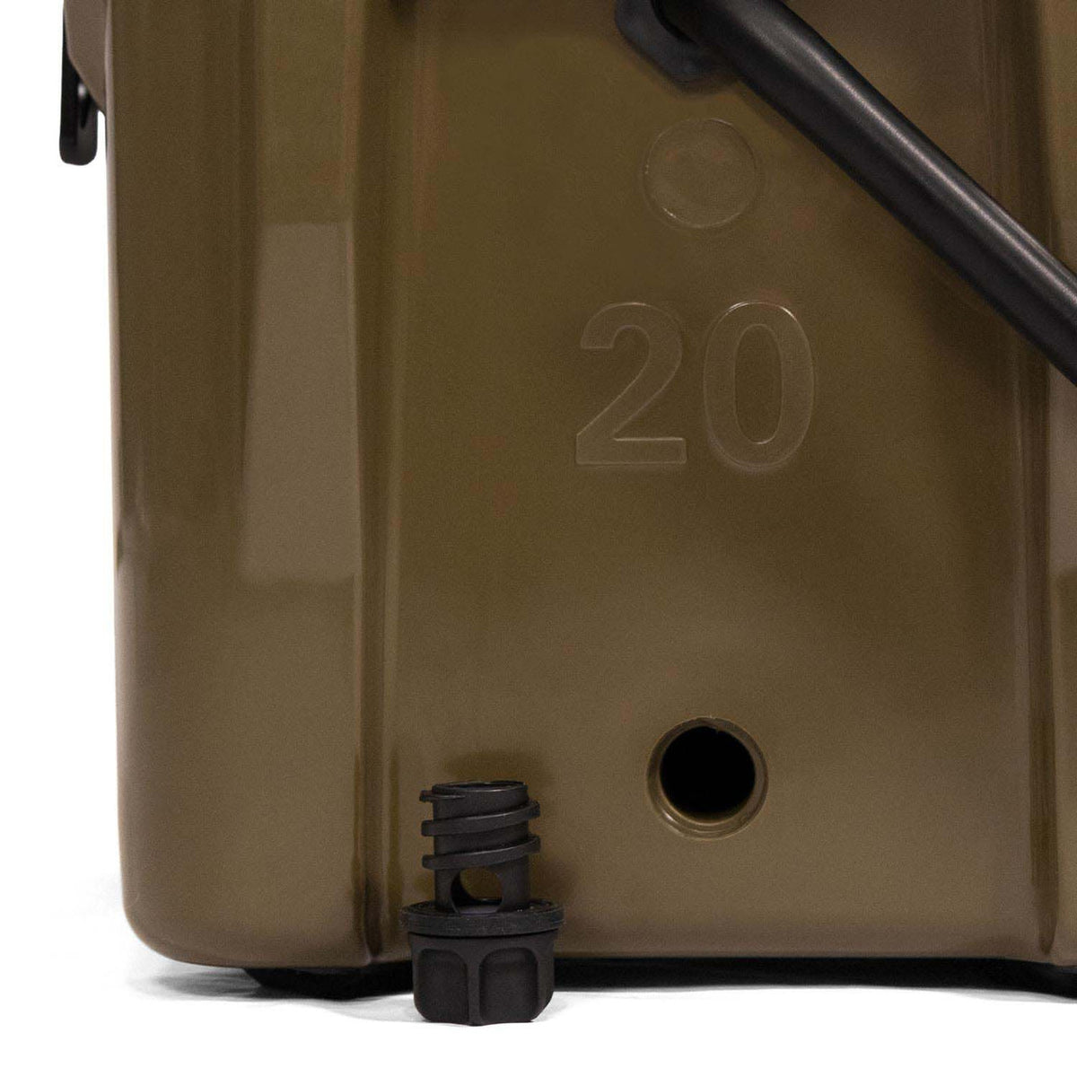 Drain Plug Image of the Rogers Sporting Goods Workin' Man 2.0 20-Quart Cooler.