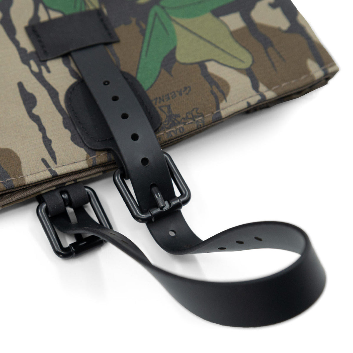 Rogers Sporting Goods Snake Gaiters Buckle Image