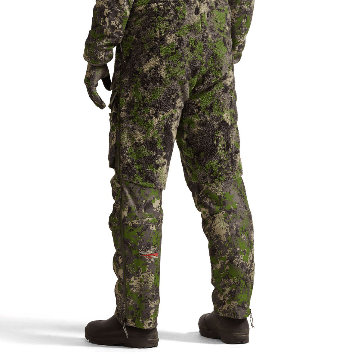 Sitka Fanatic Bib Back of Legs Image in Optifade Cover