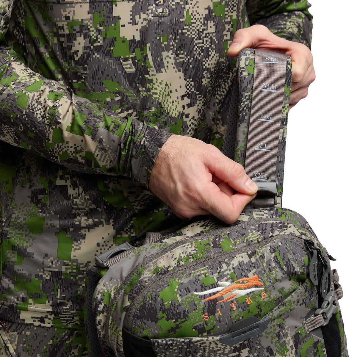 Sitka Equinox Turkey Vest Adjustable Straps Image in Optifade Cover