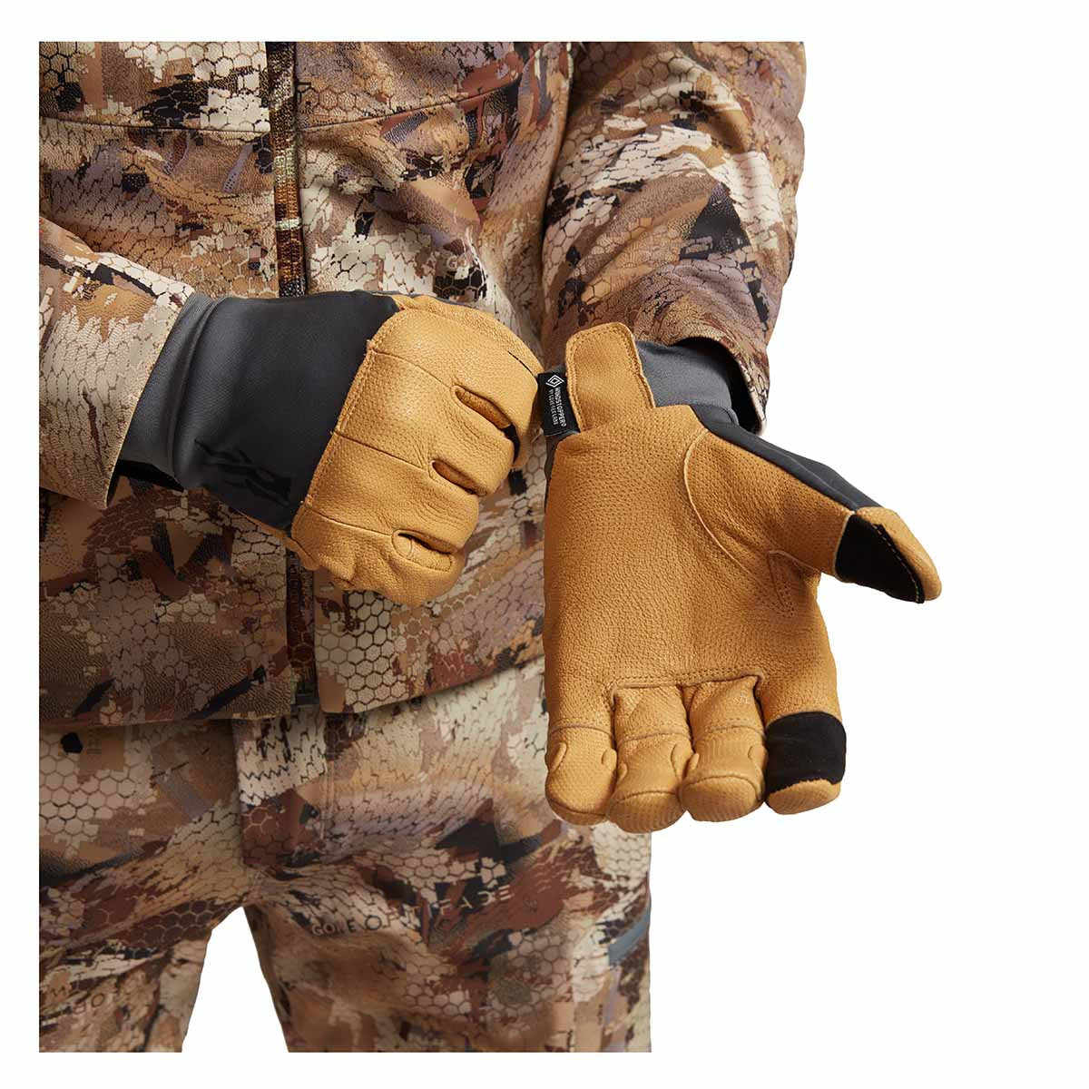 Sitka Gunner Glove Model Image