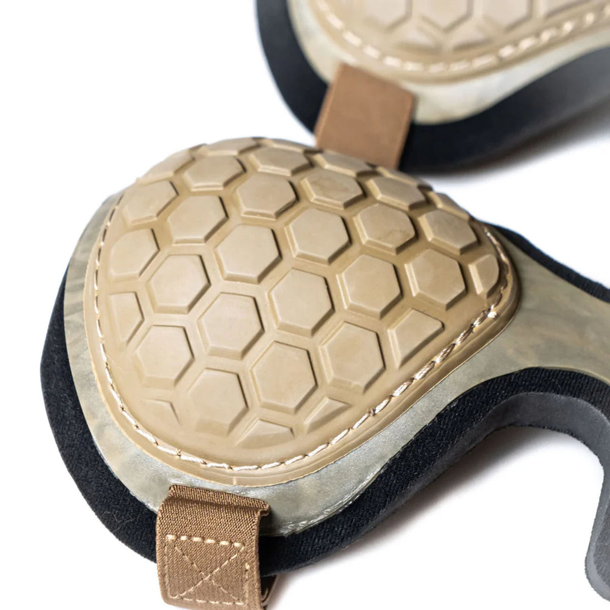 Tethrd Knee Pads Detailed Image