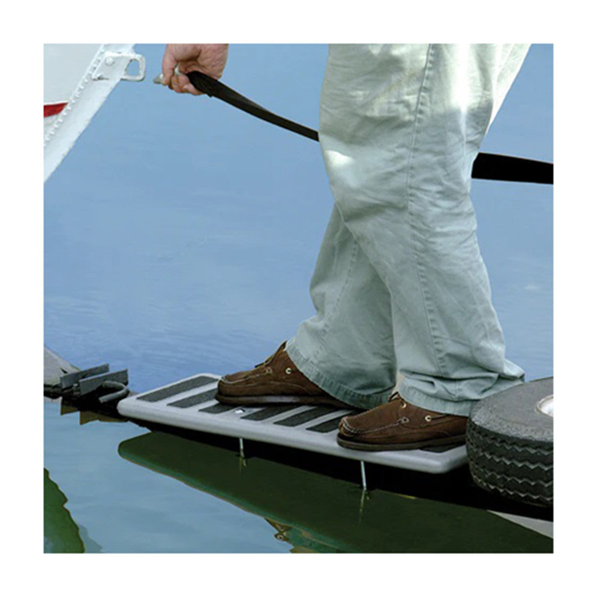 Wise Boat Seats The Plank Boat Trailer Walkway Lifestyle Image