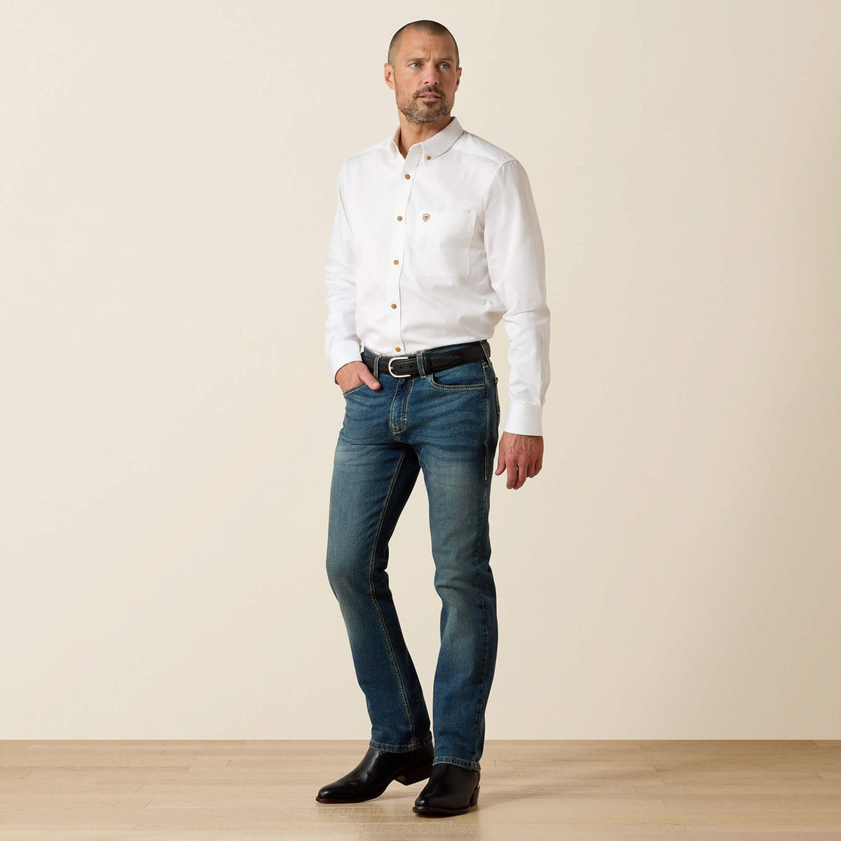 Ariat M8 Modern TekStretch Sebastian Slim Leg Jean Front Model Image