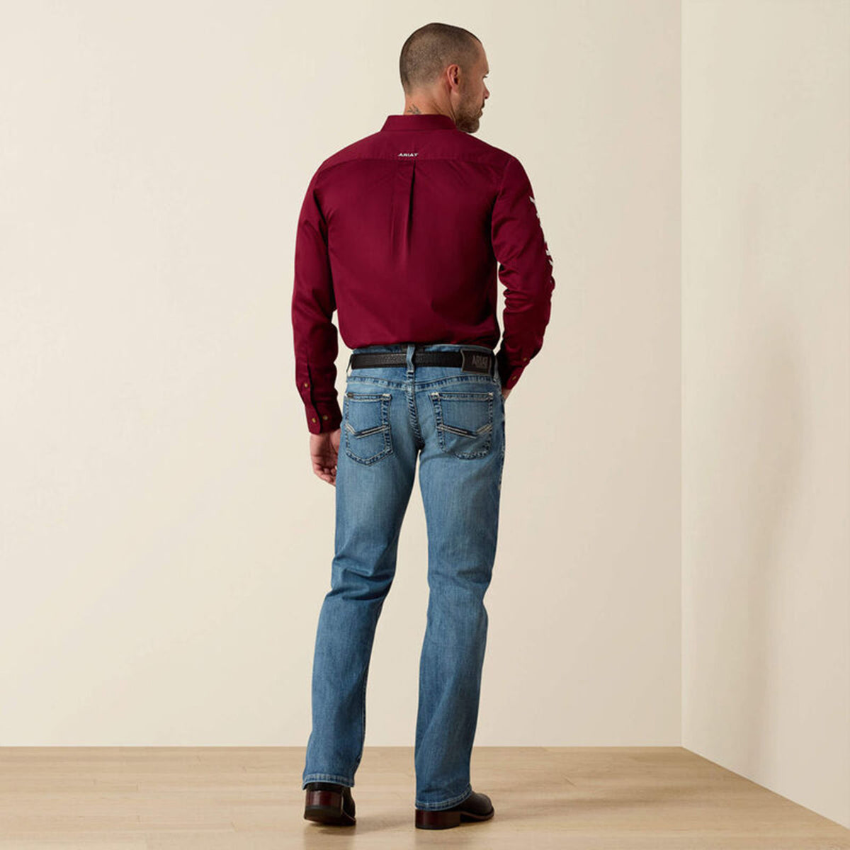 Ariat M7 Slim Wessley Straight Jean Back Model Image.