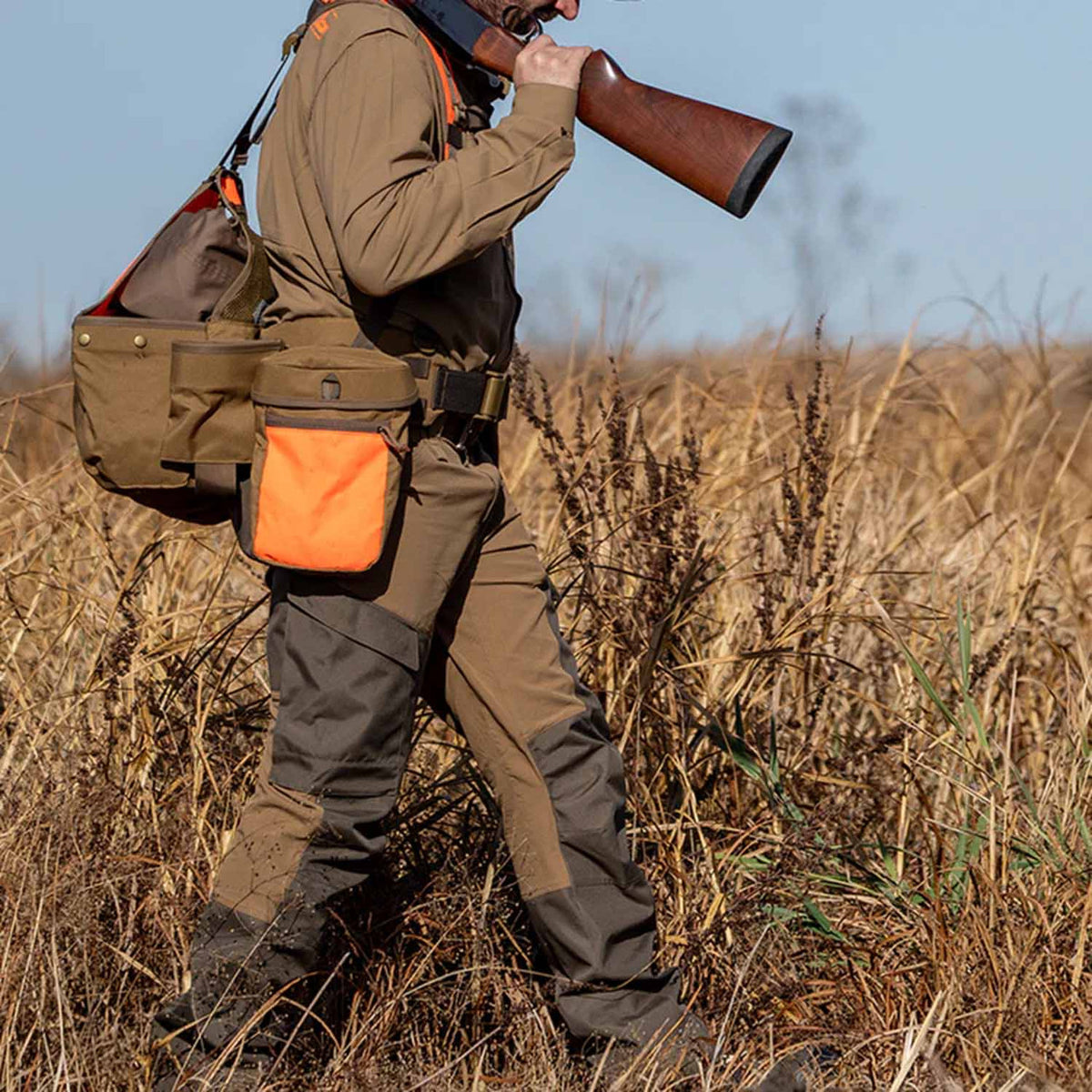 Banded Fieldstone Upland Pant Lifestyle Image