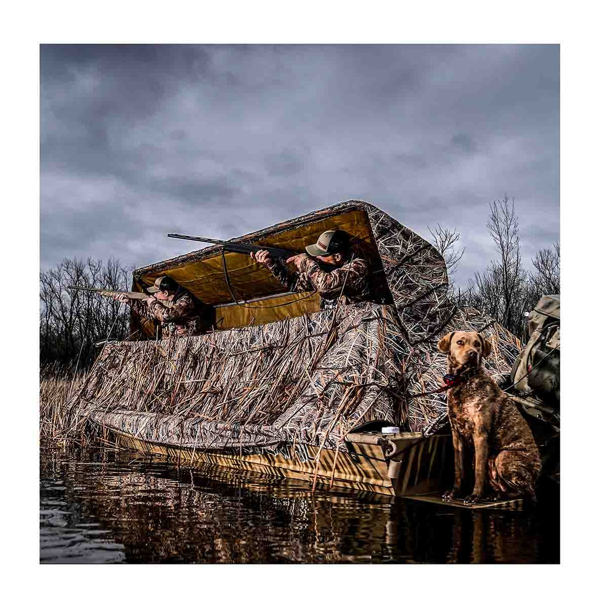 Beavertail 1700/1800 Series Flip-Top Blind In-the-Field Image