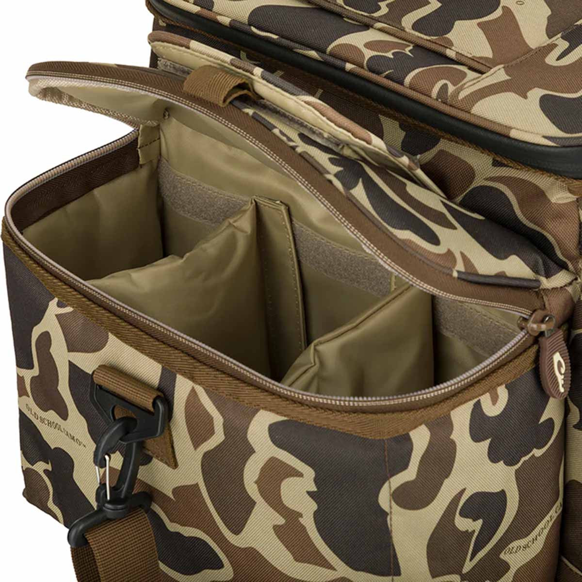 Drake Waterfowl Wingshooter's Shell Boss, View of inside of side pockets Old School