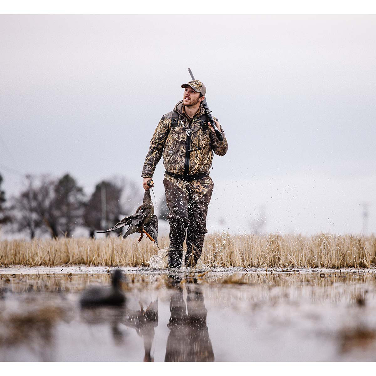 Drake Waterfowl Guardian Elite Insulated Front-Zip Wader Model Image