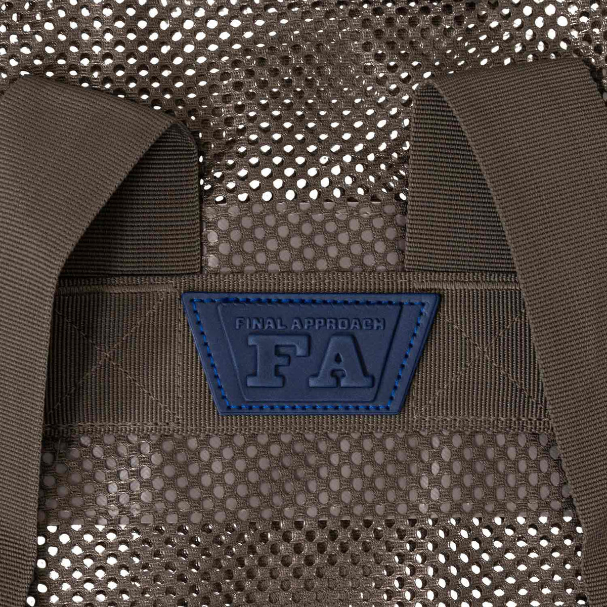 Last Pass Mesh Decoy Bag_Logo