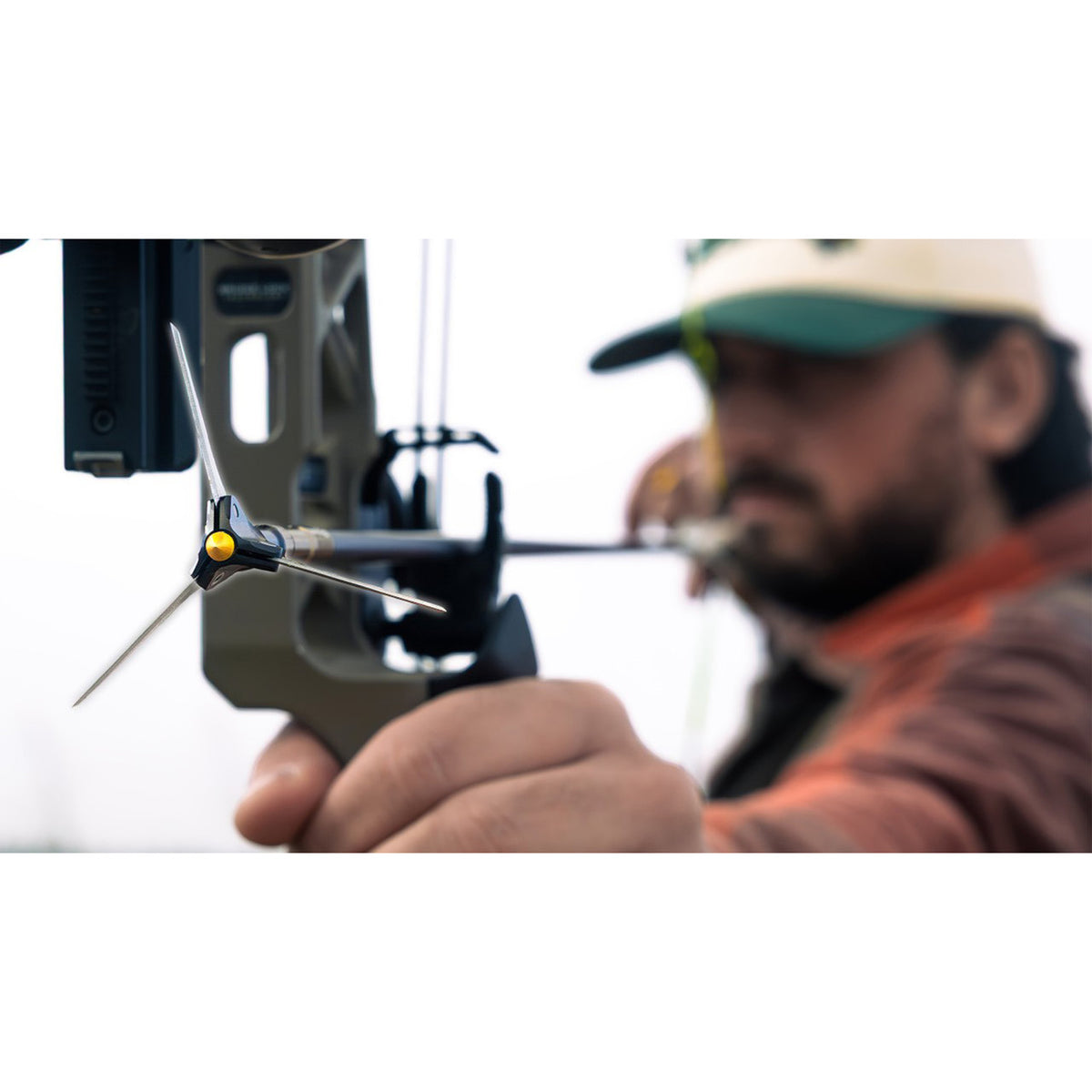 Lifestyle Image of the G5 Outdoors Dirty Bird Broadhead.