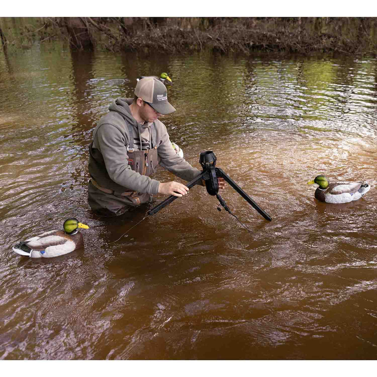 Decoy Motion Machine