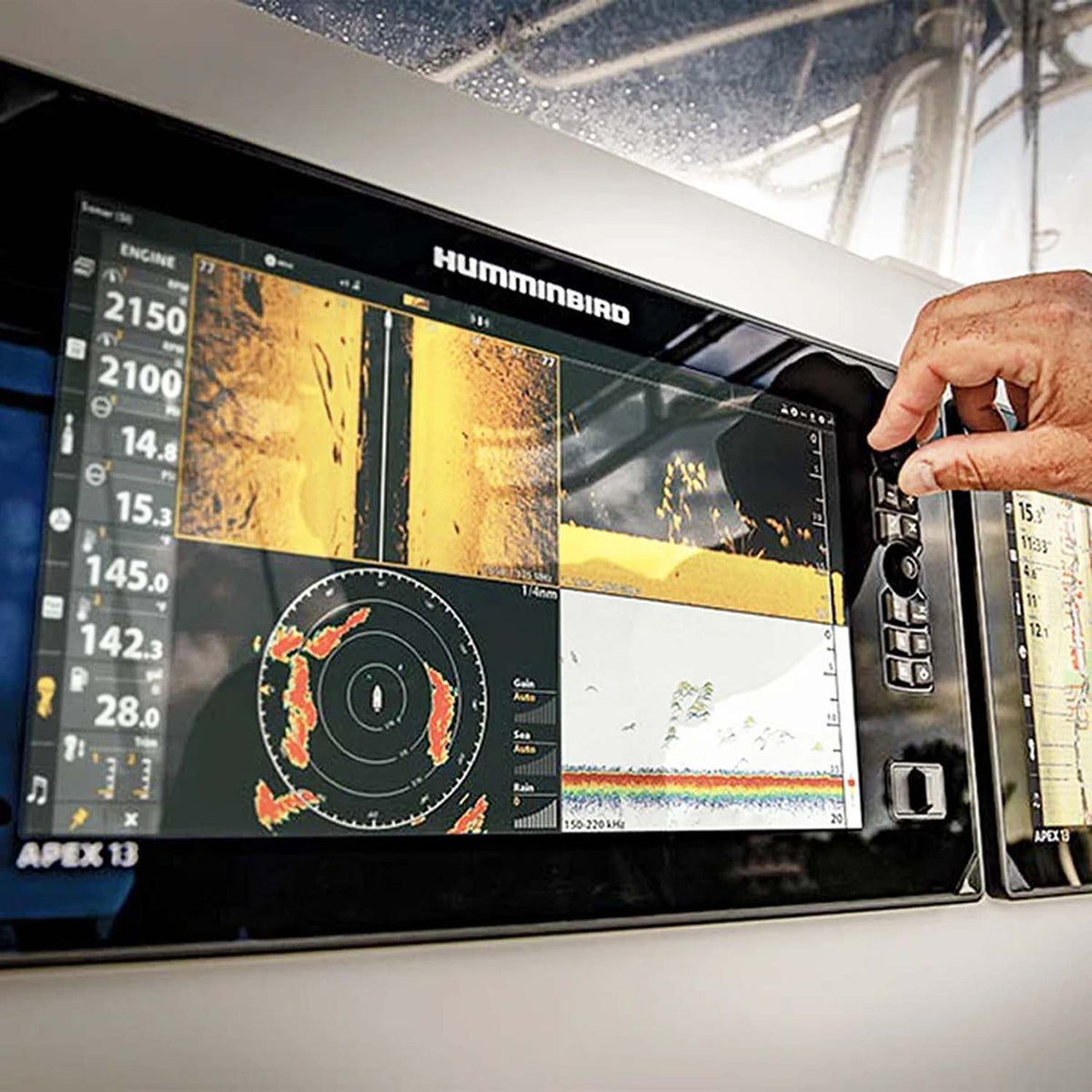 Humminbird APEX 13" Mega SI+ Chartplotter Screen Image