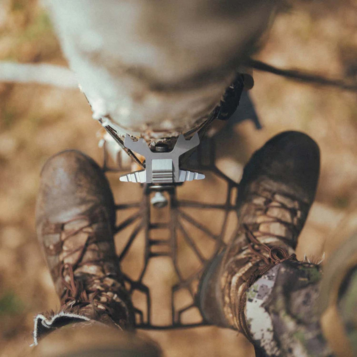 Latitude GEN 2 Grizzly Profile Platform In Use Image
