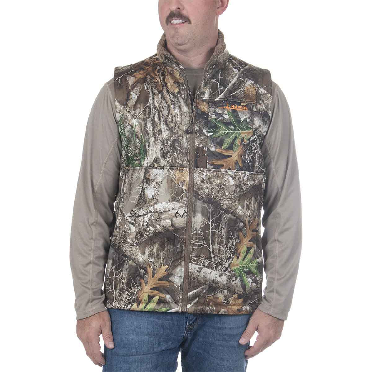 Habit Early Dawn Sherpa Shell Vest image in Realtree Edge