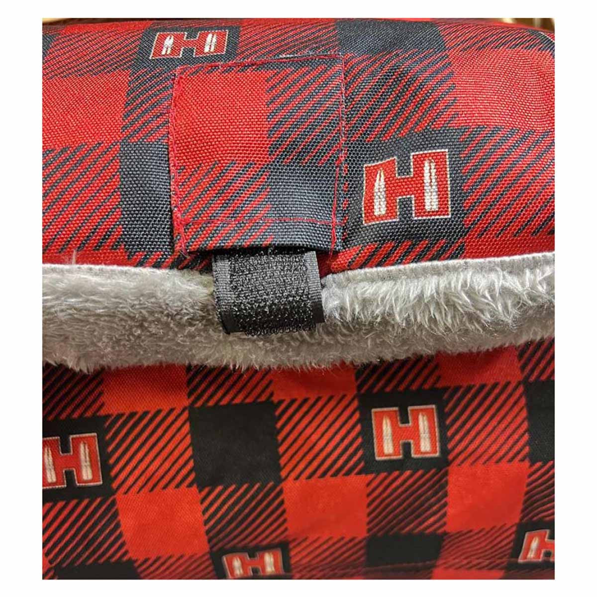 ROCT Hornady Buffalo Plaid Dog Blanket Chew Strap Image