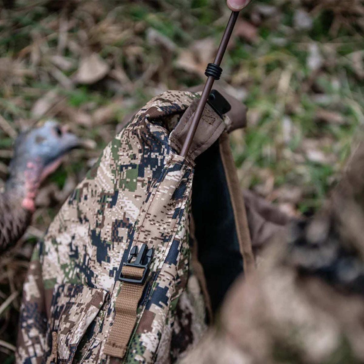 Rig'Em Right Turkey Decoy Bags Stake Pocket Image in Optifade Subalpine