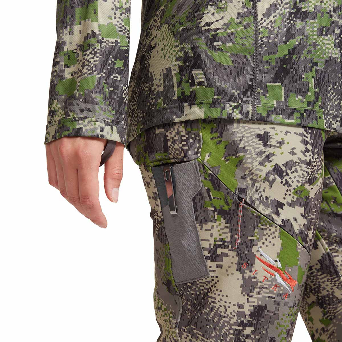Sitka Women's Cadence Pant Knife Pocket Image in Optifade Cover