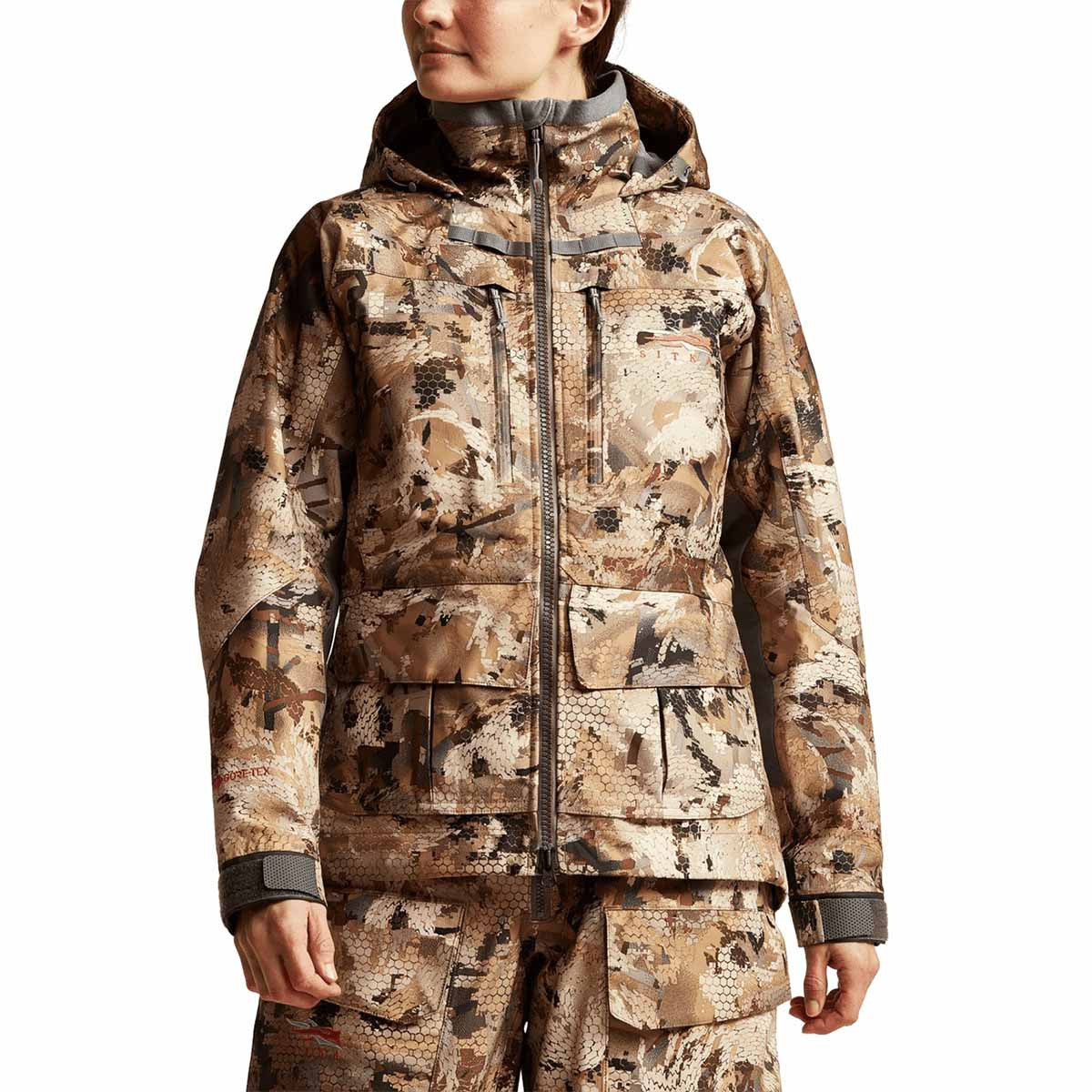 Sitka Women's Hudson Jacket Front Model Image in Optifade Waterfowl Marsh