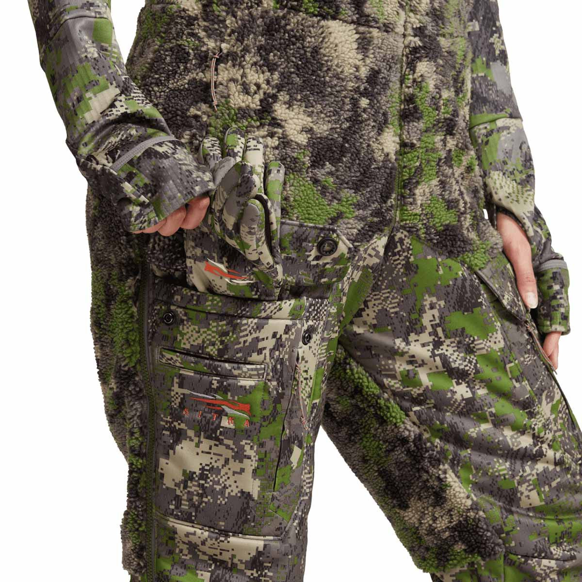 Sitka Women's Fanatic Bib Pockets Image in Optifade Cover