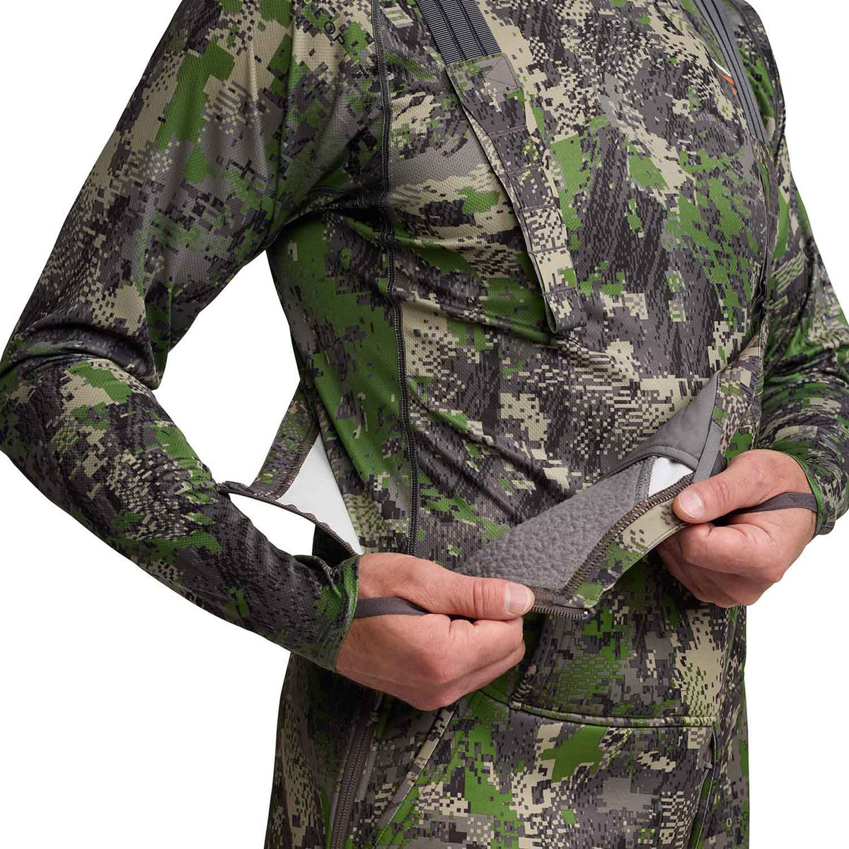 Inside Fabric Image on the Sitka Traverse Bib.
