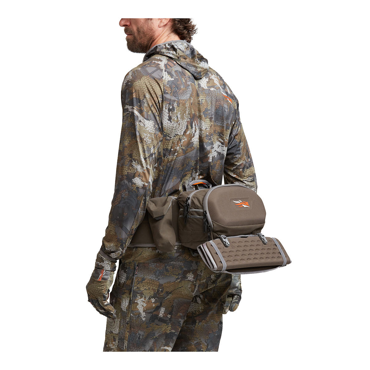 Sitka Turkey Tool Belt Back Angled Model Image in Earth