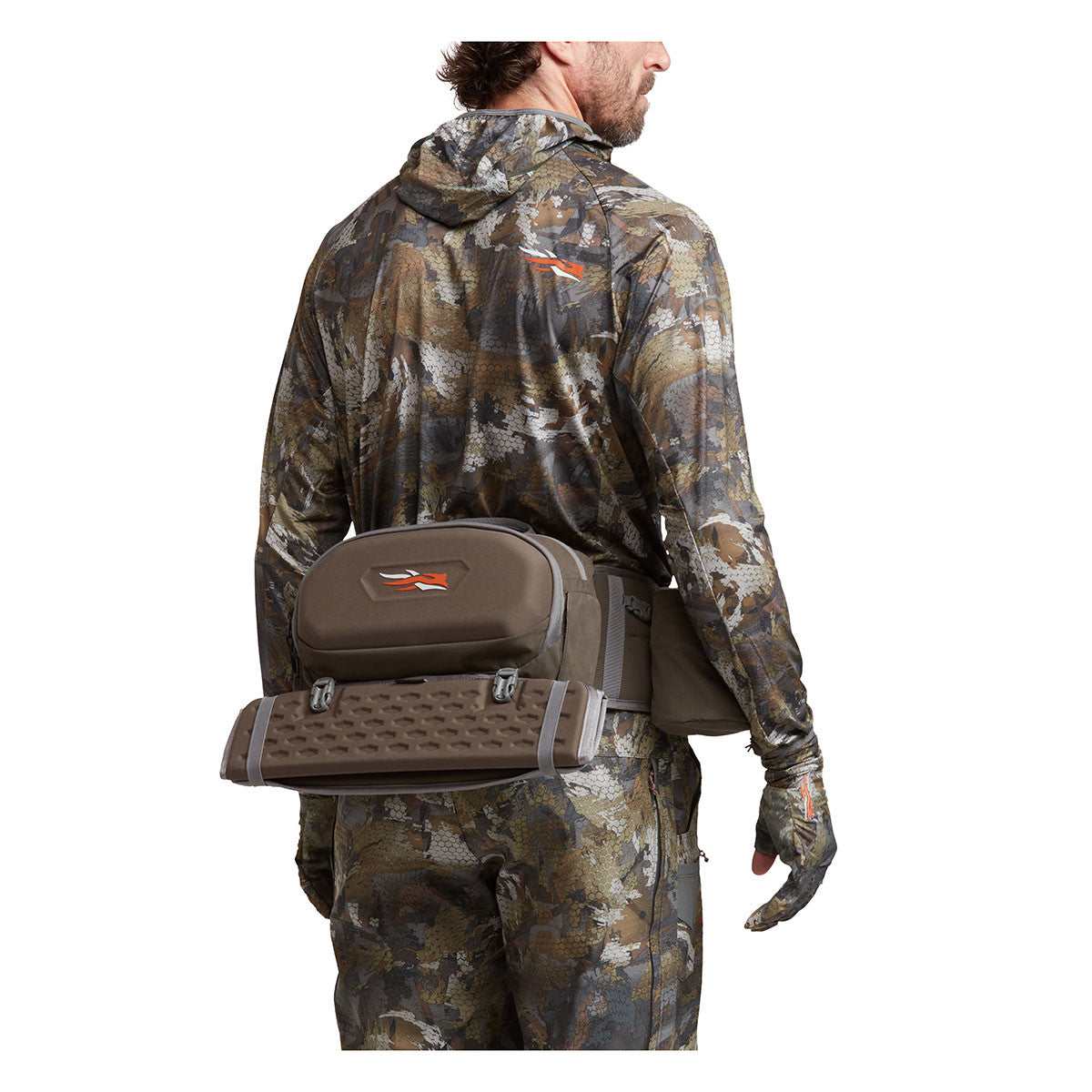 Sitka Turkey Tool Belt Back Model Image in Earth