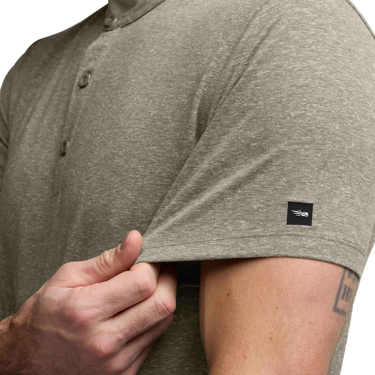 Sitka Essential Short-Sleeve Henley Detailed Image in Oak Heather