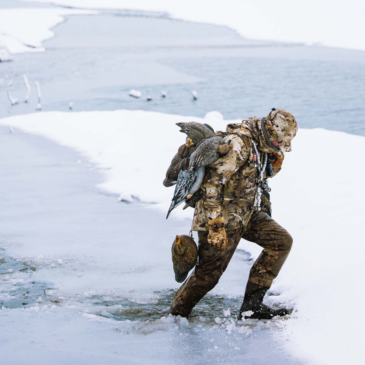 Sitka Delta Zip GTX Wader Field Image