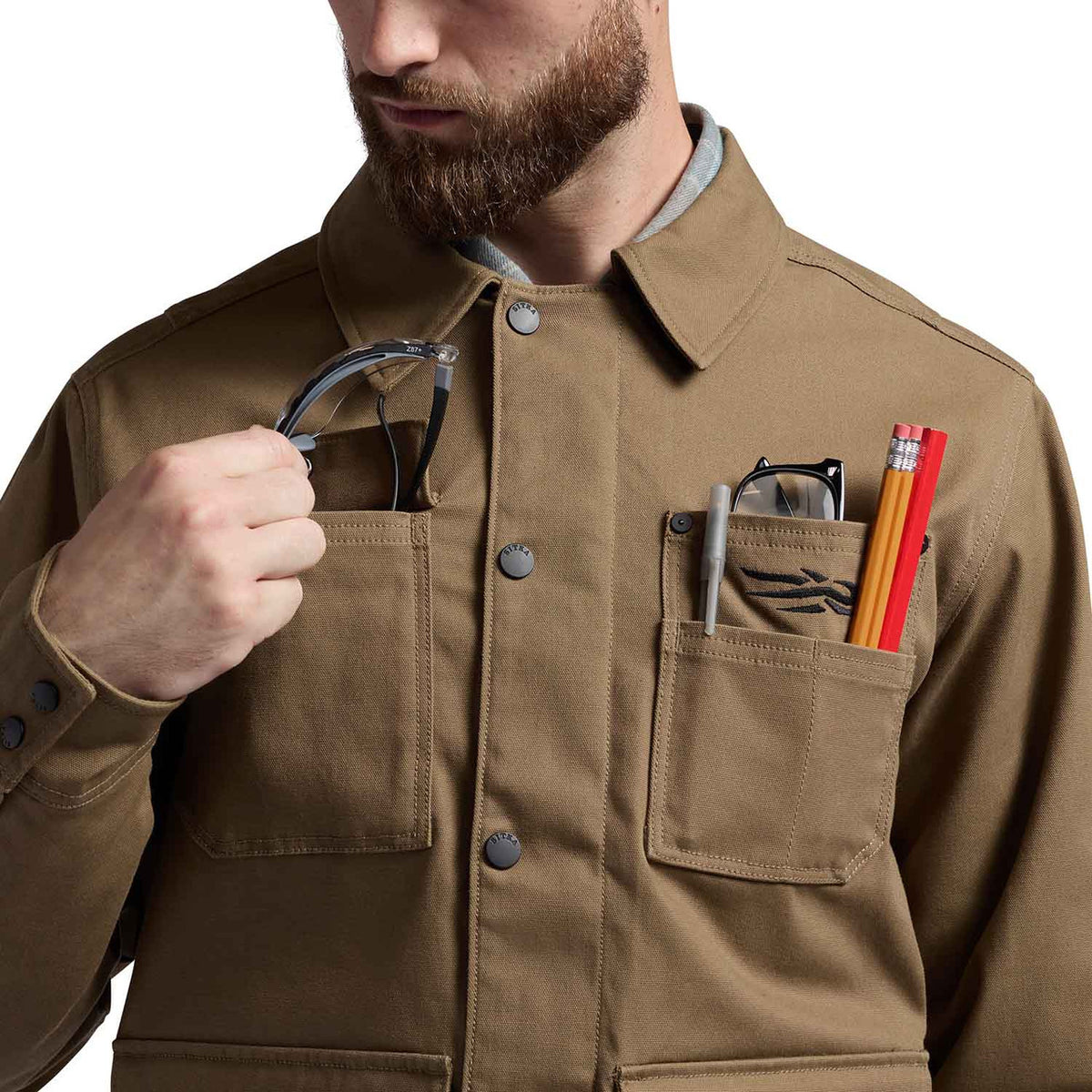 Chest Pockets Image of the Sitka Grindstone Chore Coat.