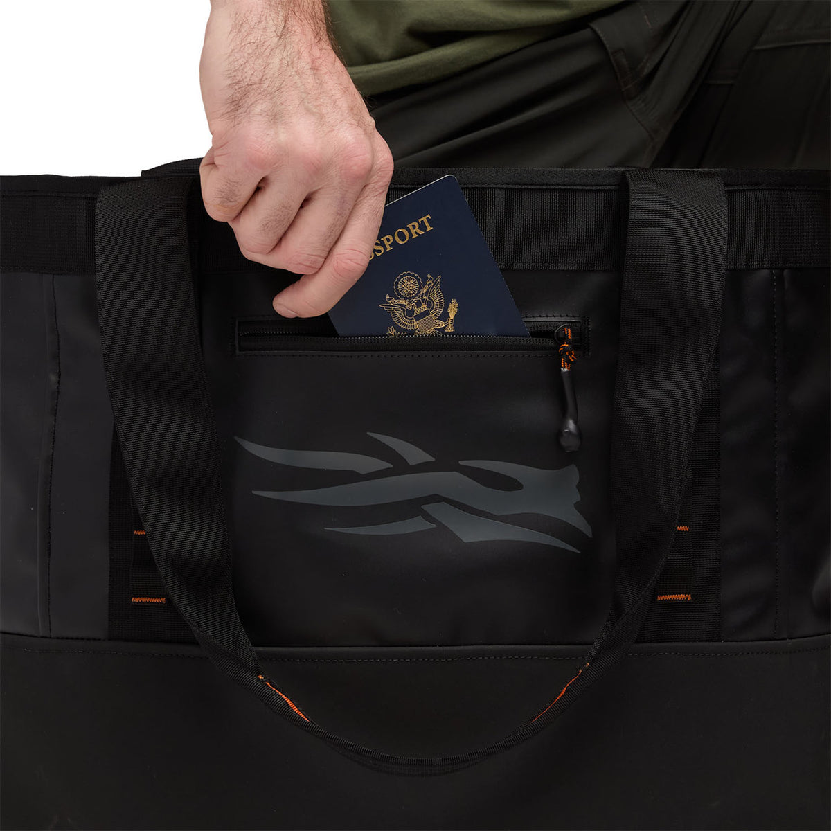 Outer Zippered Pocket Image of Sitka Drifter Tote 40L.