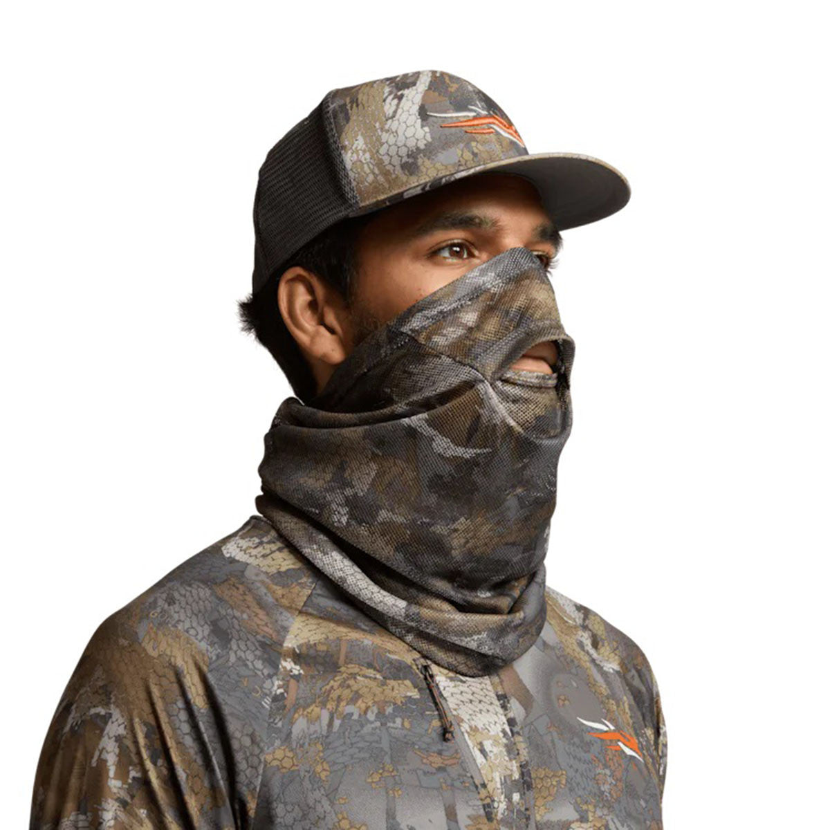 Sitka Face Mask Model Image in Timber