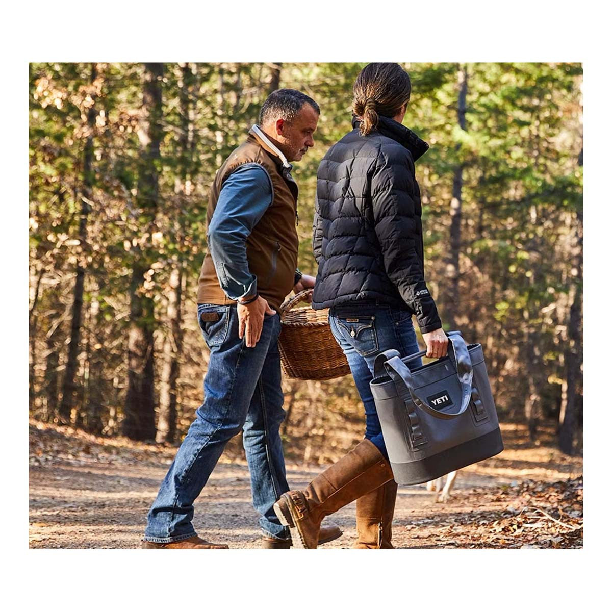 Yeti Camino 20 Carryall Tote Bag Lifestyle Image.